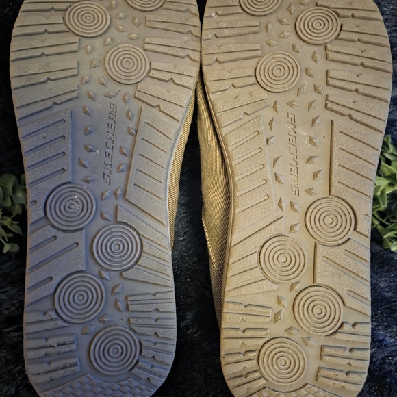 Skechers Relaxed Fit Men’s Size 11 Memory Foam Casual Lace-Up Shoes Tan - Picture 9 of 9